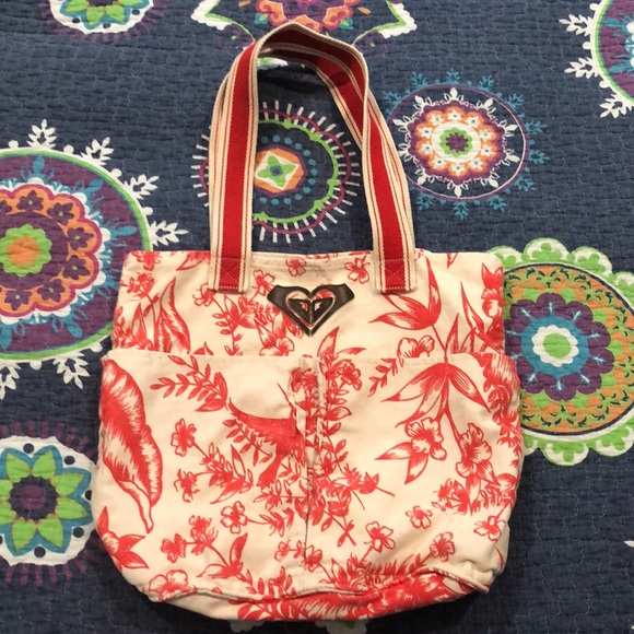 ROXY TOTE 🌸🌊🤙 - Picture 2 of 10